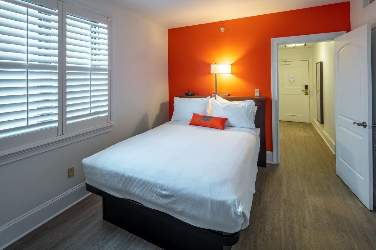 Collegian Hotel & Suites, Trademark Collection By Wyndham シラキュース エクステリア 写真
