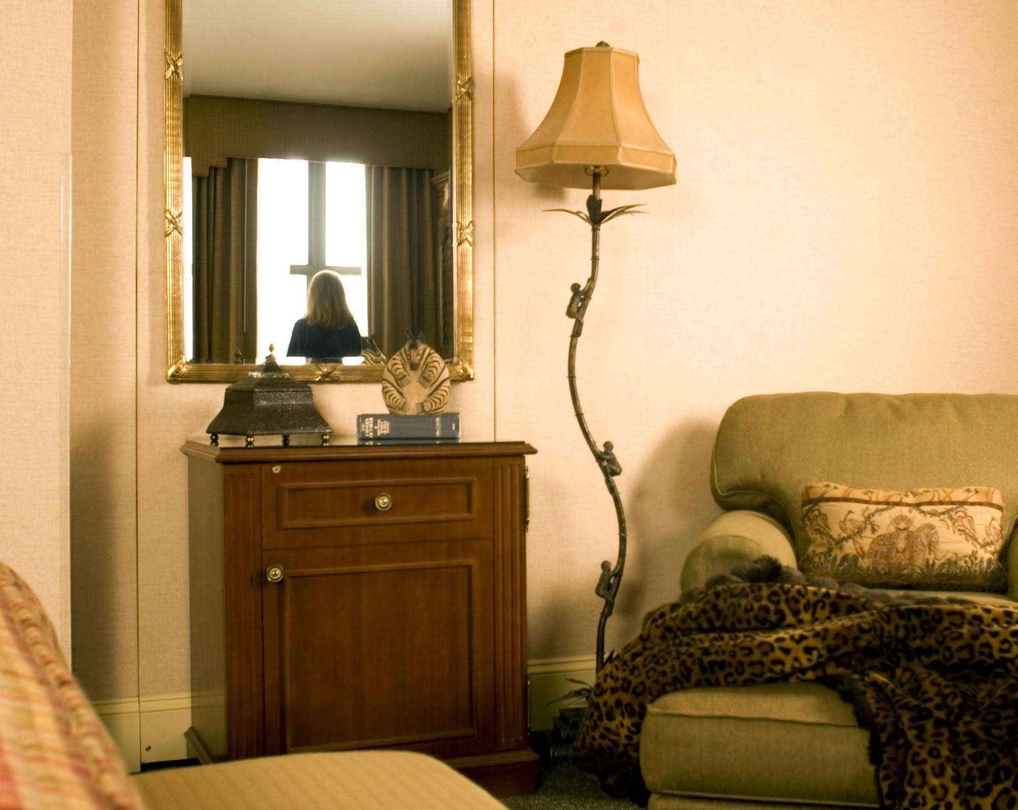 Collegian Hotel & Suites, Trademark Collection By Wyndham シラキュース エクステリア 写真
